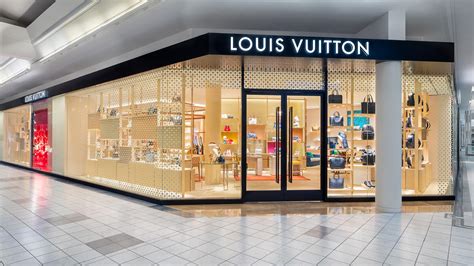 louis vuitton store close to me|louis vuitton store locations us.